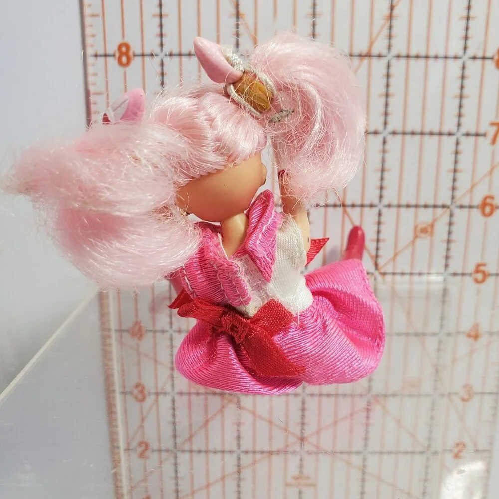 Chibi Moon 5 Inch Doll 1997 Pink Hair Red White Removable Outfit Sailor - Picture 7 of 11